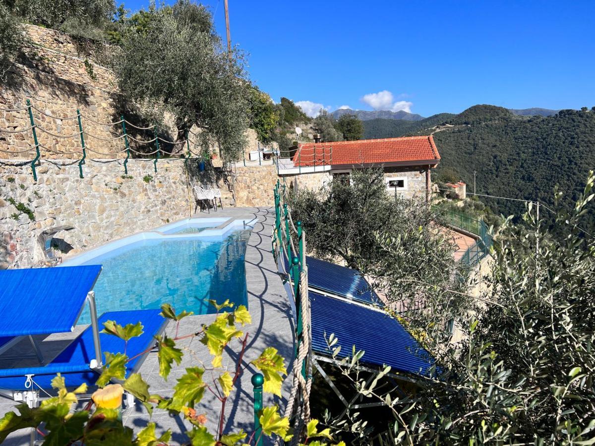Villa Di Campagna Con Vista Mare 5 Camere Da Letto Pampara 外观 照片