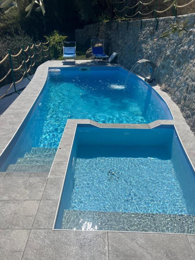 Villa Di Campagna Con Vista Mare 5 Camere Da Letto Pampara 外观 照片