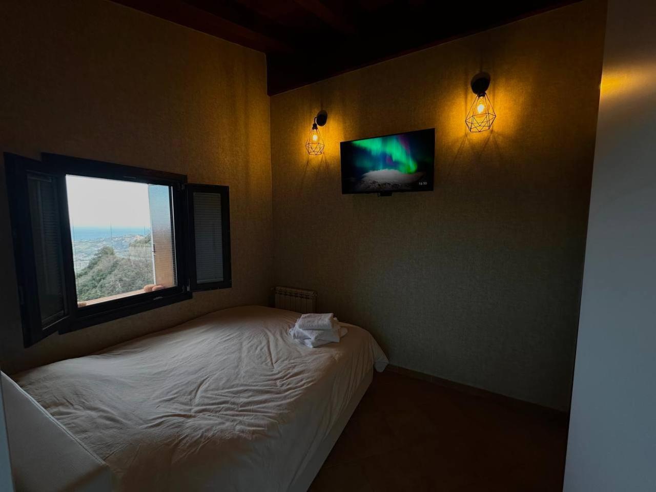 Villa Di Campagna Con Vista Mare 5 Camere Da Letto Pampara 外观 照片