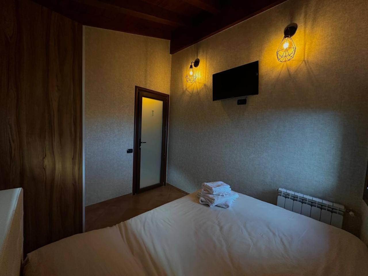 Villa Di Campagna Con Vista Mare 5 Camere Da Letto Pampara 外观 照片