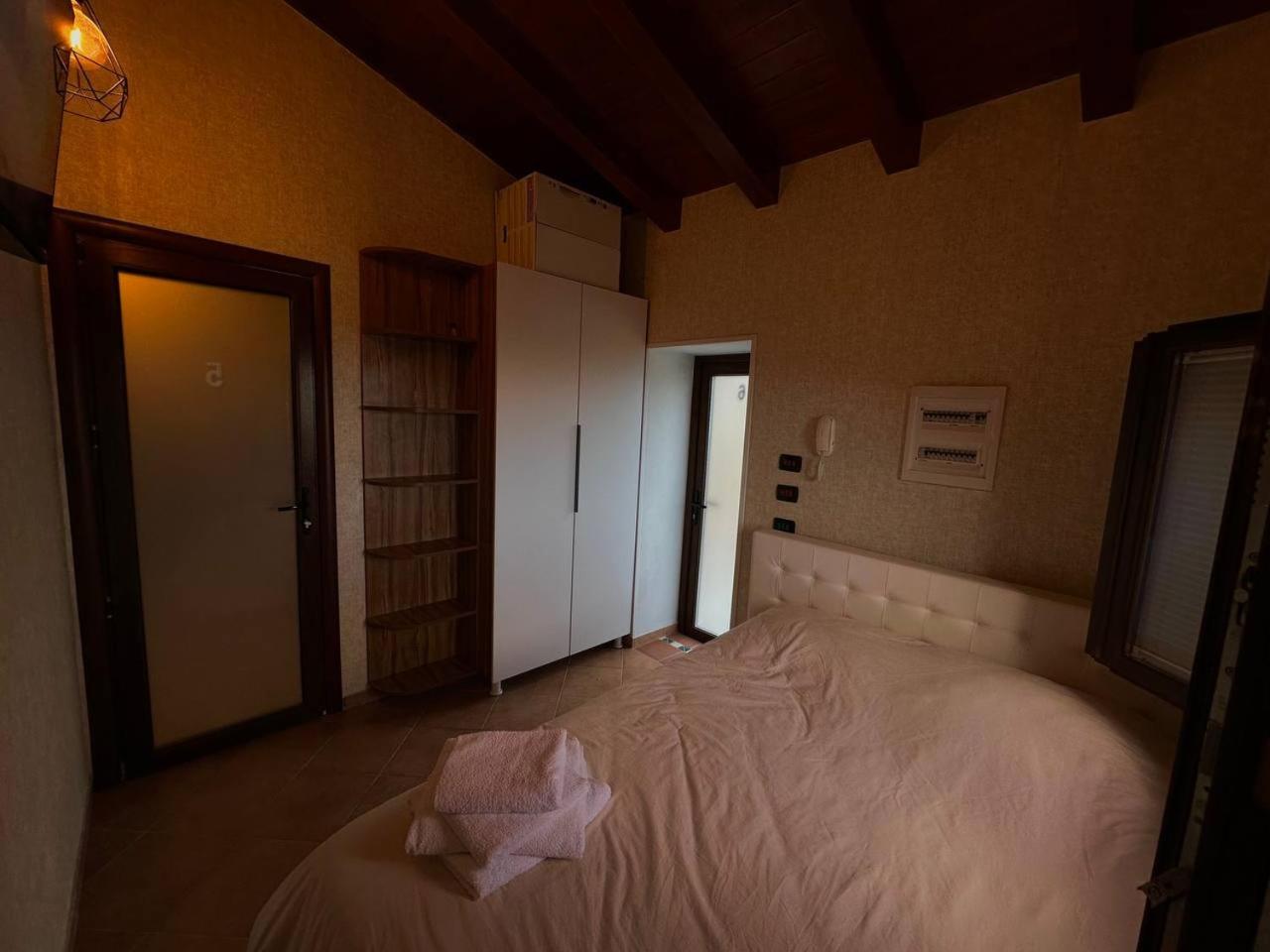 Villa Di Campagna Con Vista Mare 5 Camere Da Letto Pampara 外观 照片